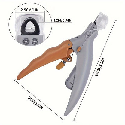 Pet nail clippers with dimension labels showing length and width measurements