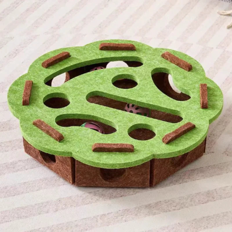 Interactive Maze Cat Toy | Felt Plush Puzzle with Bell Ball